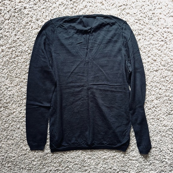 100% Wool Victor V-Neck Black Sweater XL Soft Lightweight Warm Victor - Picture 3 of 4